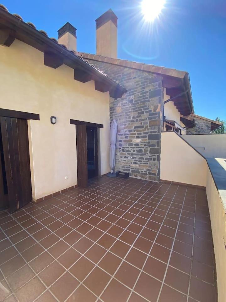 Coqueto Apartamento Duplex Fiscal Exterior photo